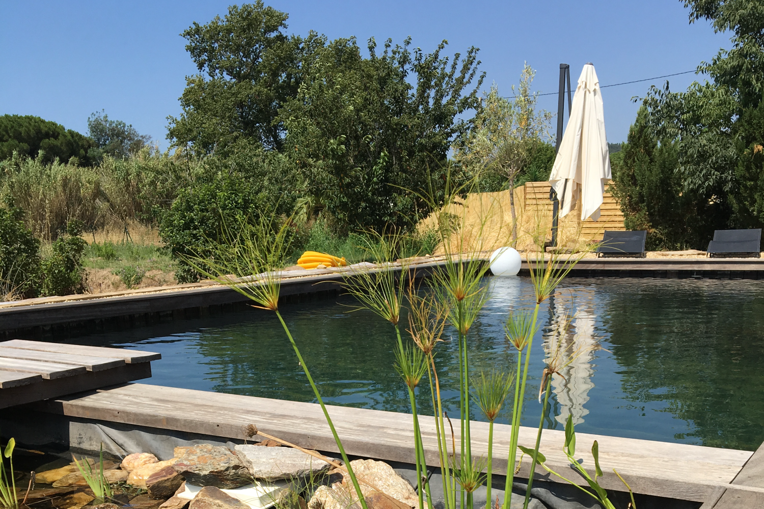 piscine en bois dans le var