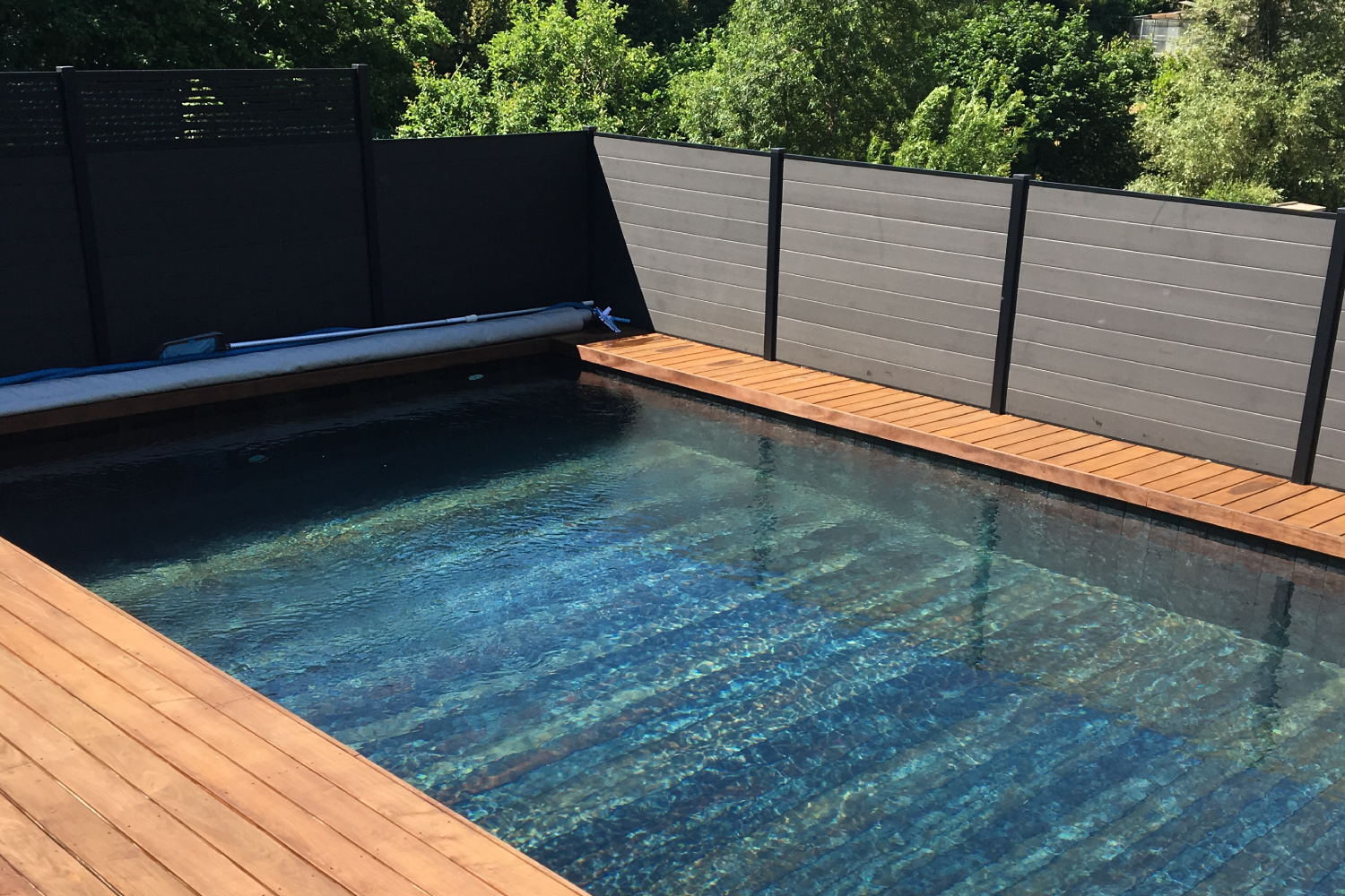 piscine en bois à biot